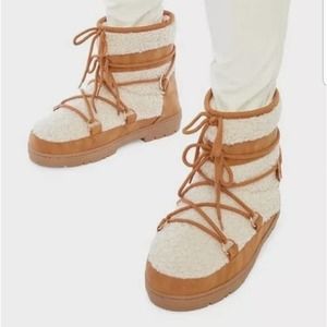 JustFab Women's London Flat Boots Cognac Size 7.5